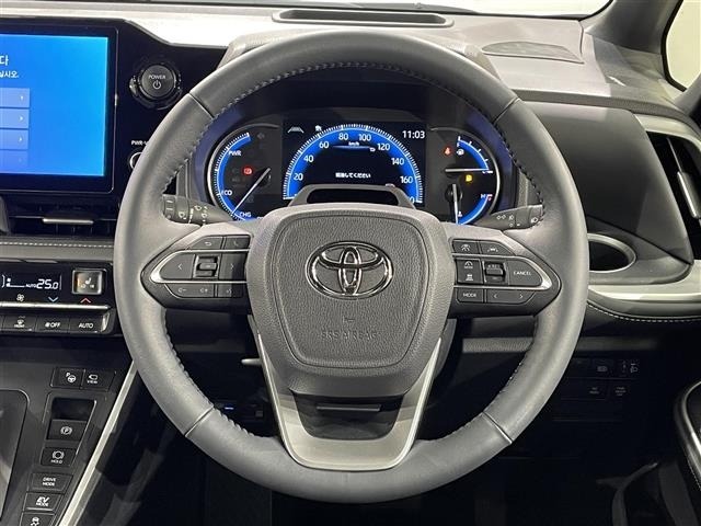 Toyota NOAH 2025 7206200-23