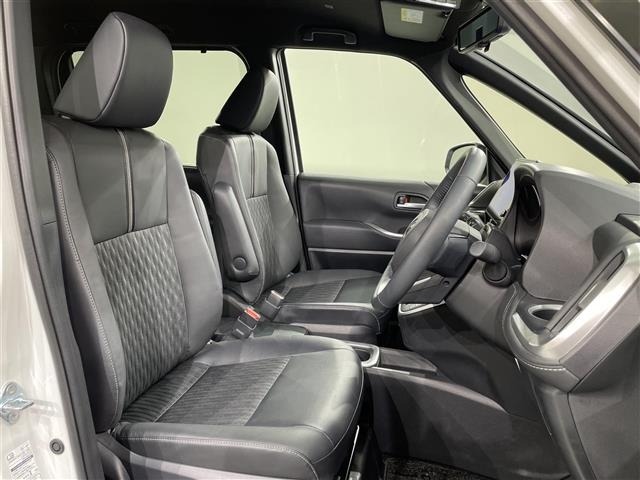 Toyota NOAH 2025 7206200-9