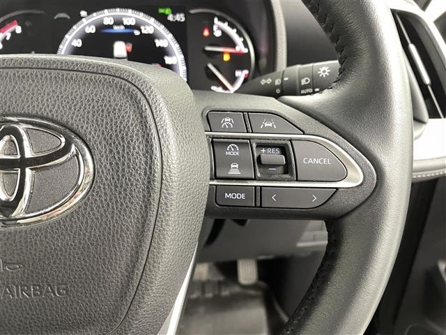 Toyota NOAH 2023 7206201-18