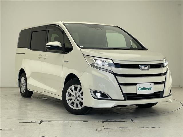 Toyota NOAH 2017 7206204-0