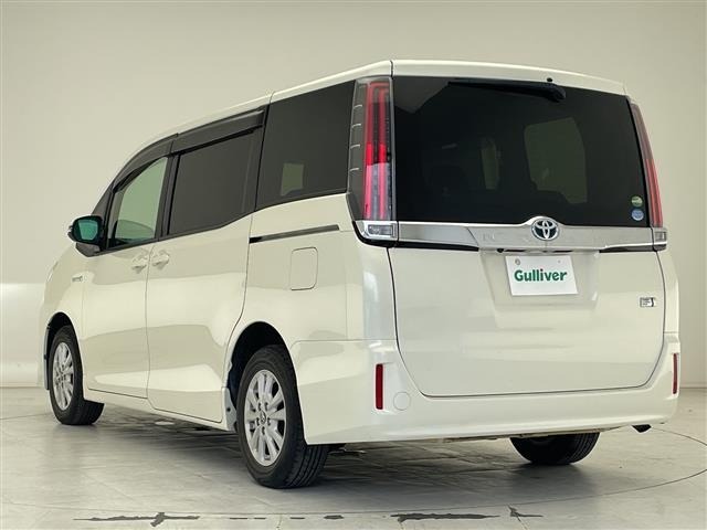 Toyota NOAH 2017 7206204-14