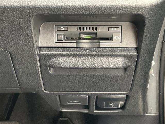 Toyota NOAH 2017 7206204-19