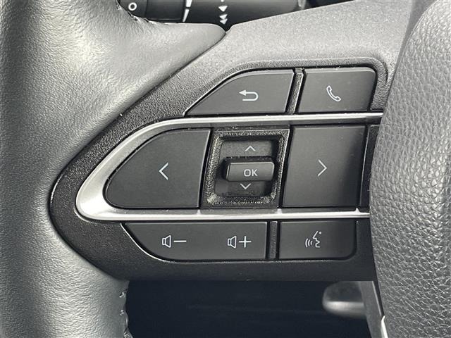 Toyota NOAH 2022 7206205-2