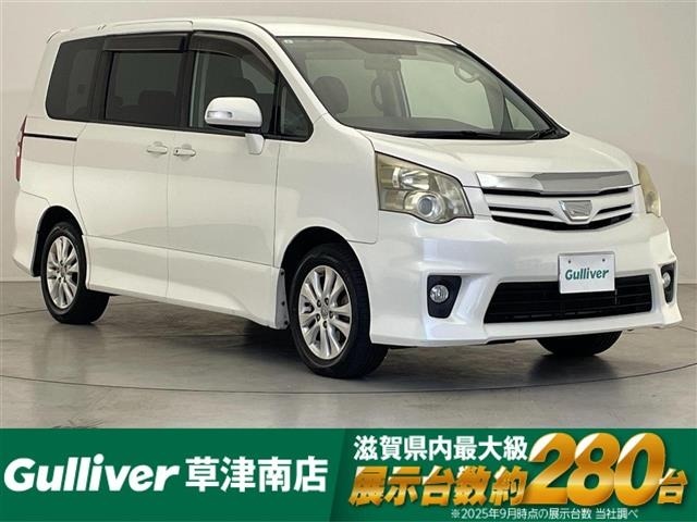 Toyota NOAH 2011 7206242-0