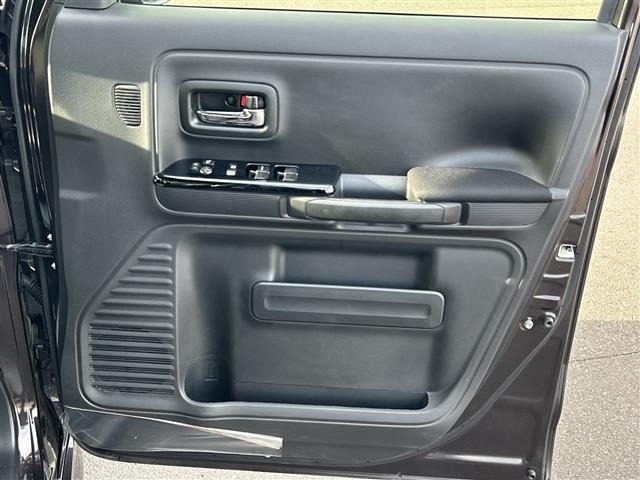 Suzuki SPACIA 2019 7194442-2