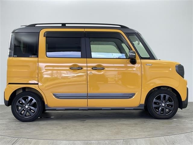 Suzuki SPACIA 2022 7204214-22