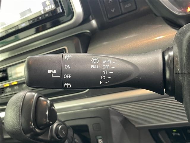 Suzuki SPACIA 2020 7204237-1