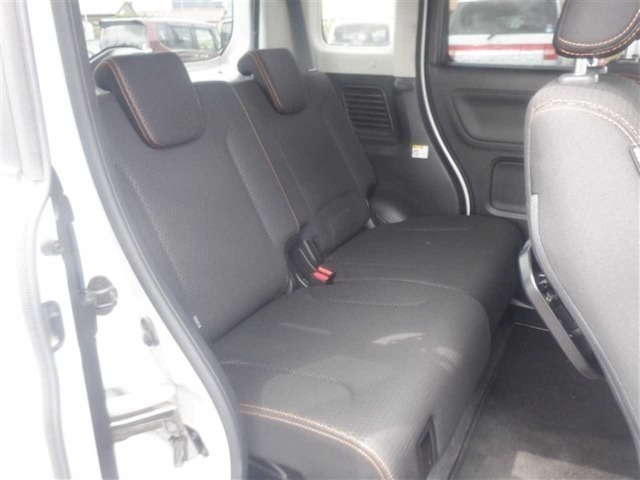 Suzuki SPACIA 2021 7204316-4