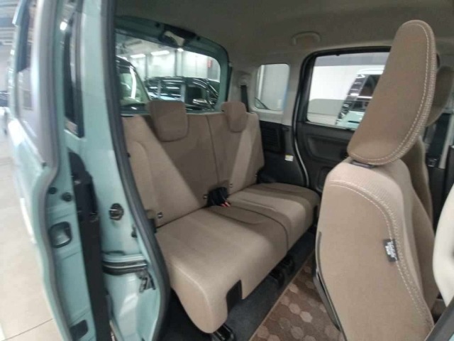 Suzuki SPACIA 2023 7204317-12