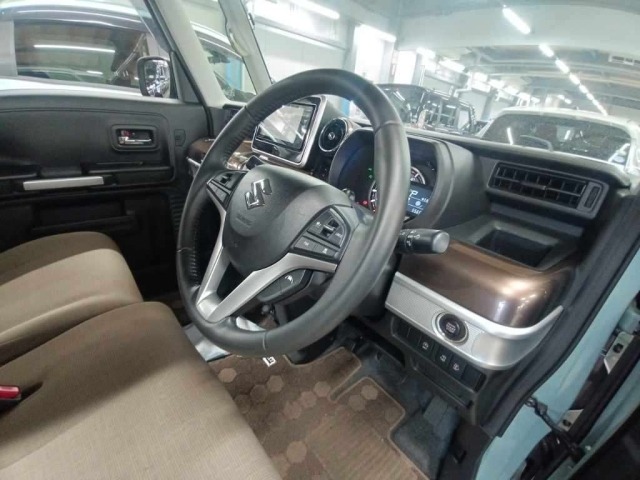 Suzuki SPACIA 2023 7204317-9