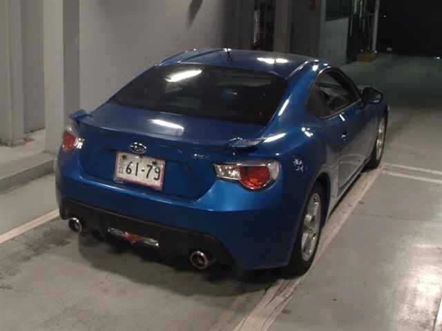 Subaru SUBARU 2012 7186425-5