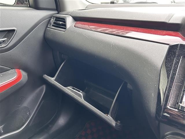 Suzuki SWIFT 2020 7202537-2