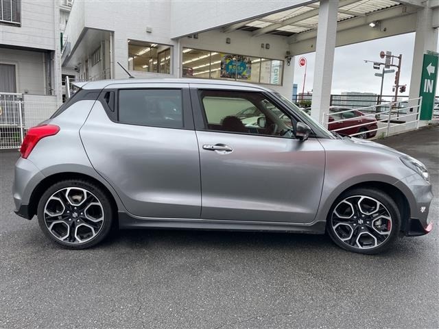 Suzuki SWIFT 2023 7202553-1