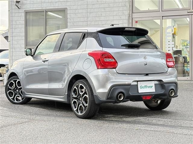Suzuki SWIFT 2018 7202559-13