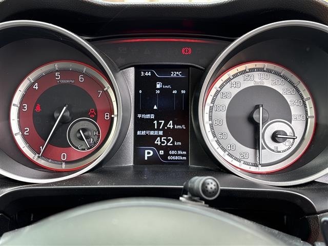 Suzuki SWIFT 2021 7202578-18