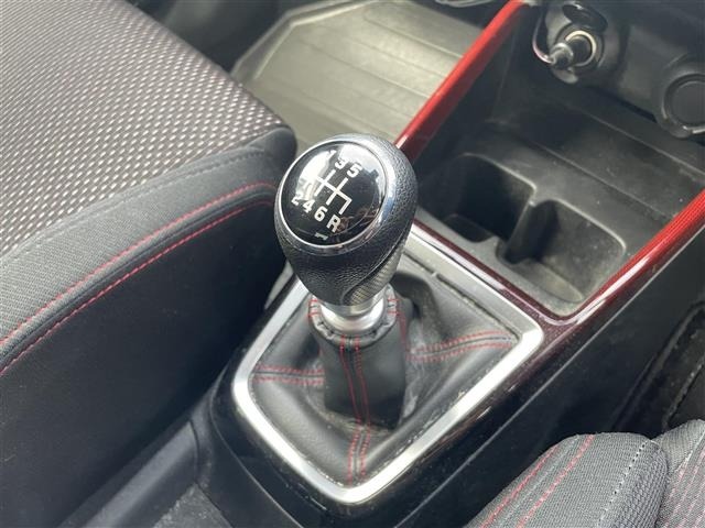 Suzuki SWIFT 2018 7202579-6
