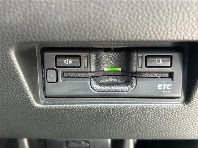 Suzuki SWIFT 2021 7202601-19