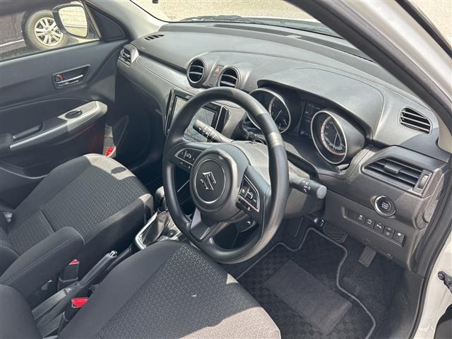 Suzuki SWIFT 2021 7202601-2