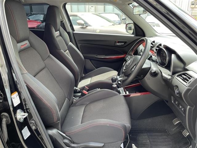 Suzuki SWIFT 2019 7202615-7