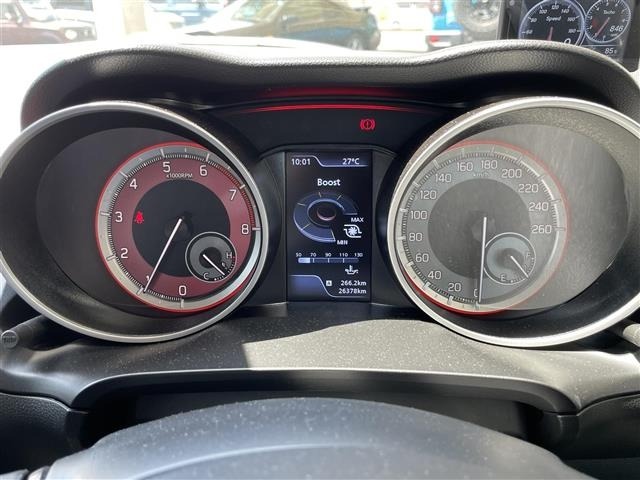 Suzuki SWIFT 2023 7202634-1