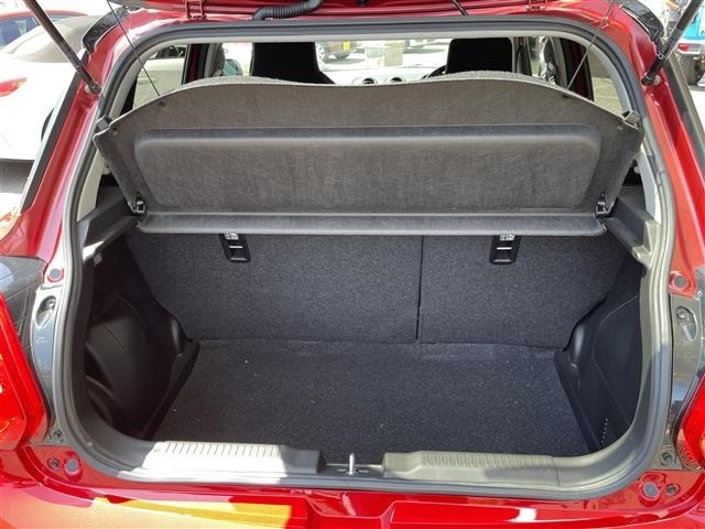 Suzuki SWIFT 2023 7202634-2