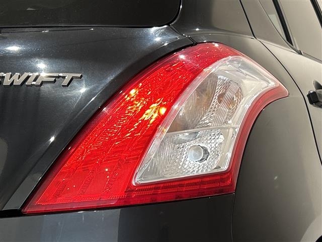 Suzuki SWIFT 2010 7202683-16