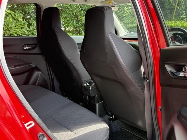 Suzuki SWIFT 2023 7202689-20