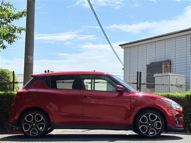 Suzuki SWIFT 2023 7202689-3