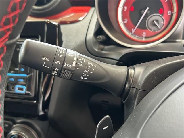 Suzuki SWIFT 2025 7202703-3