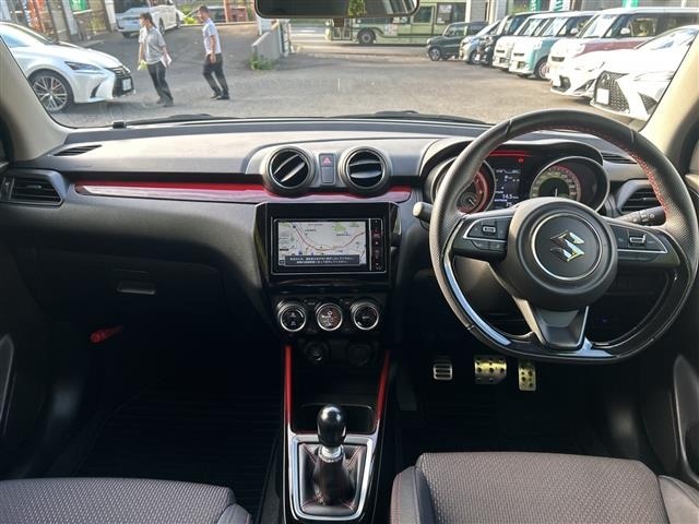 Suzuki SWIFT 2019 7202713-15
