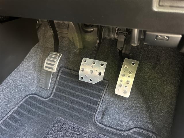 Suzuki SWIFT 2019 7202713-2