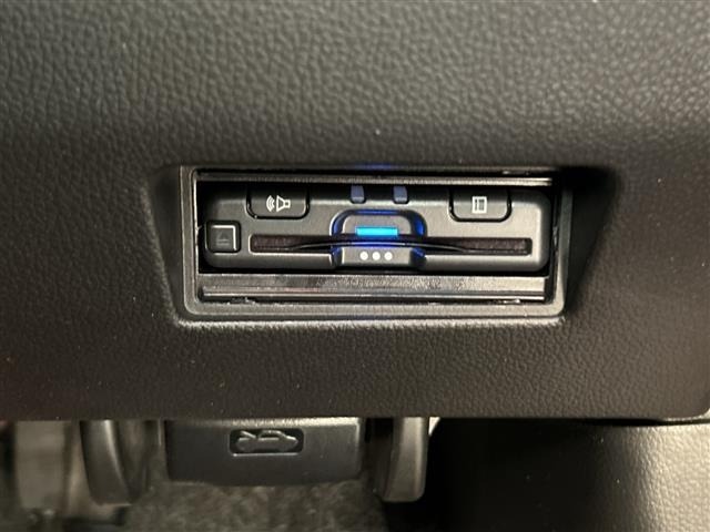 Suzuki SWIFT 2022 7202721-22