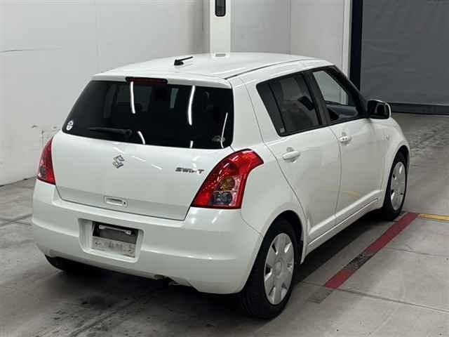 Suzuki SWIFT 2009 7202759-5