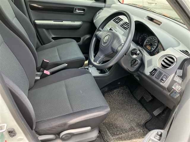 Suzuki SWIFT 2009 7202759-7