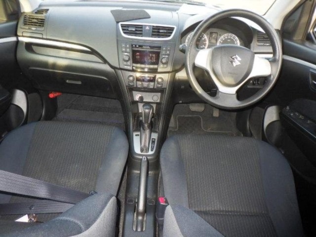 Suzuki SWIFT 2015 7202796-3