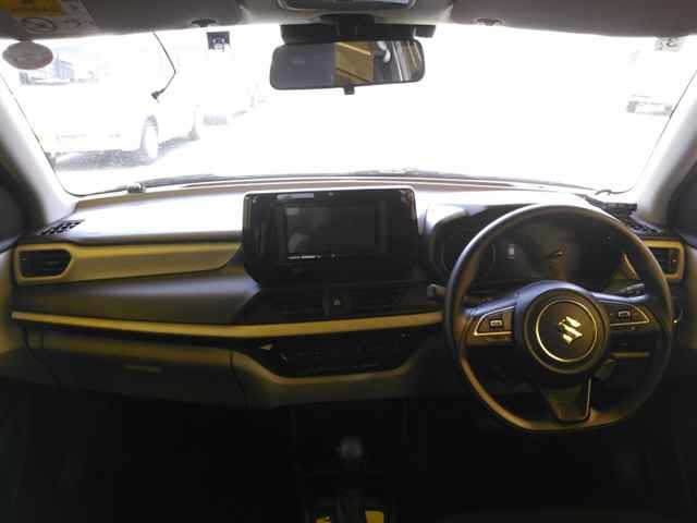 Suzuki SWIFT 2024 7202816-8