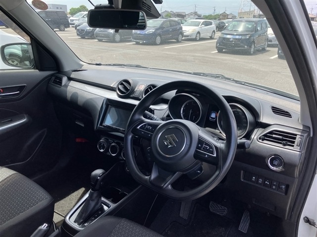 Suzuki SWIFT 2021 7202850-3