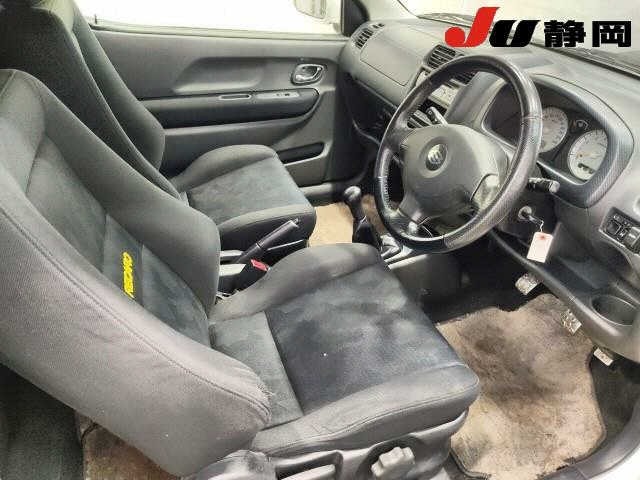 Suzuki SWIFT 2004 7202851-3