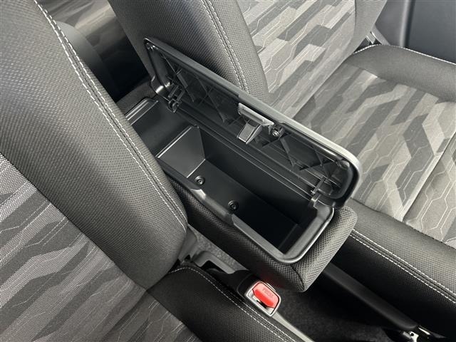 Daihatsu TAFT 2025 7189603-4