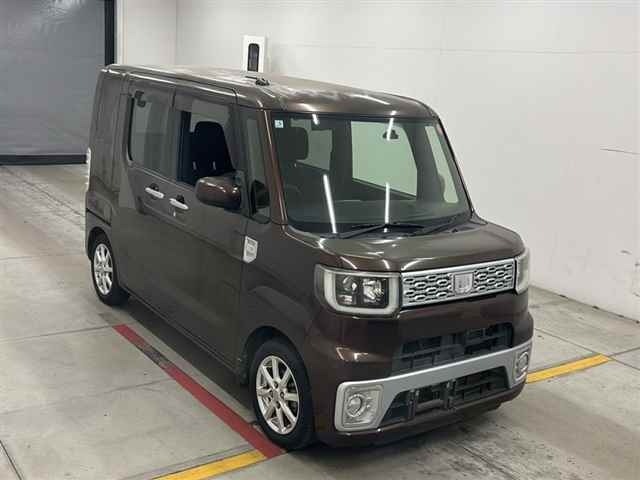 Daihatsu WAKE 2015 7190814-0