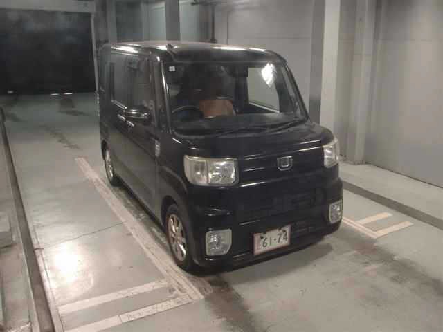 Daihatsu WAKE 2018 7190852-0