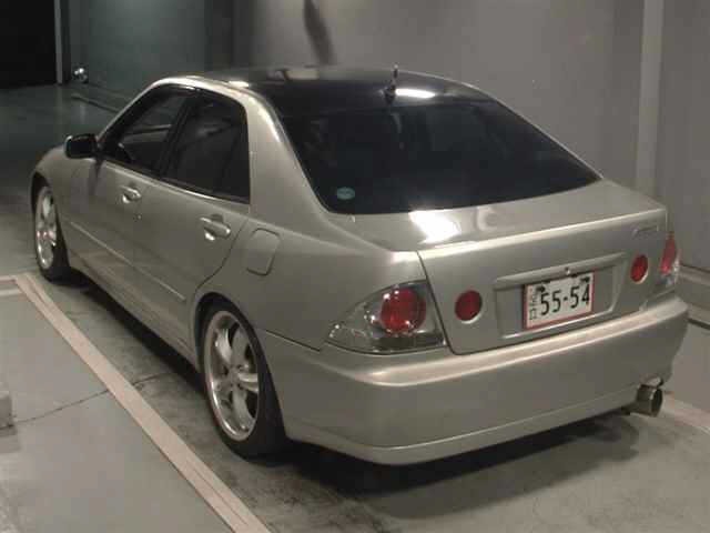 Toyota ALTEZZA 1999 7233480-1