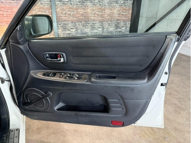 Toyota ALTEZZA 1999 7233481-12