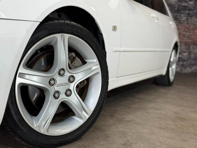 Toyota ALTEZZA 1999 7233481-30