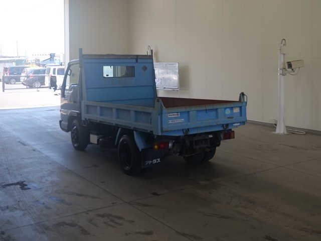 Nissan ATLAS 1998 7233589-1