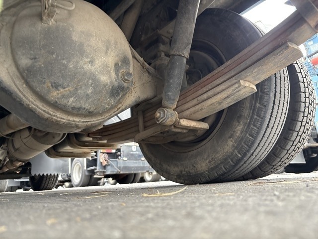 Nissan ATLAS 1998 7233589-10