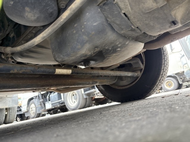Nissan ATLAS 1998 7233589-11