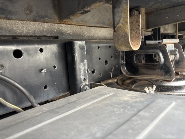 Nissan ATLAS 1998 7233589-12