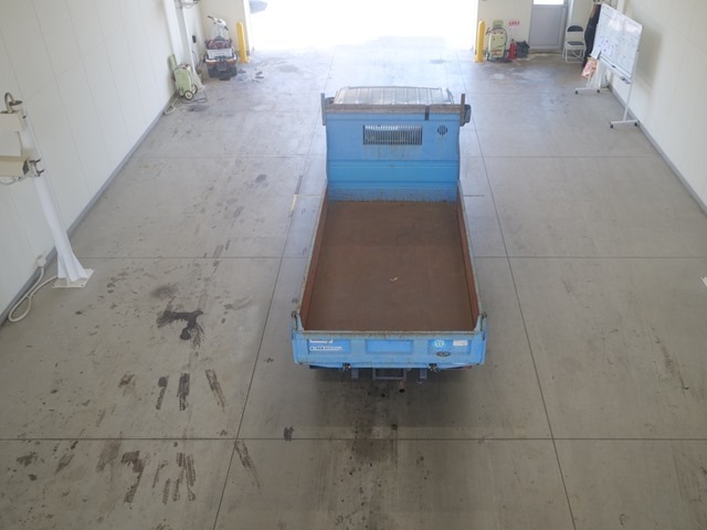 Nissan ATLAS 1998 7233589-3