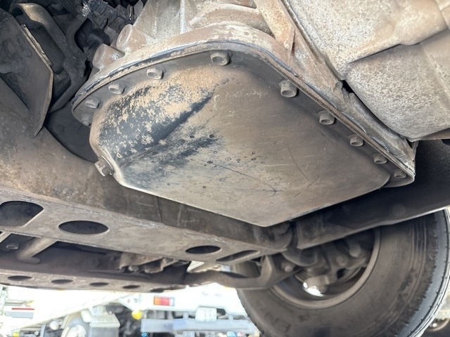 Nissan ATLAS 2012 7233590-11